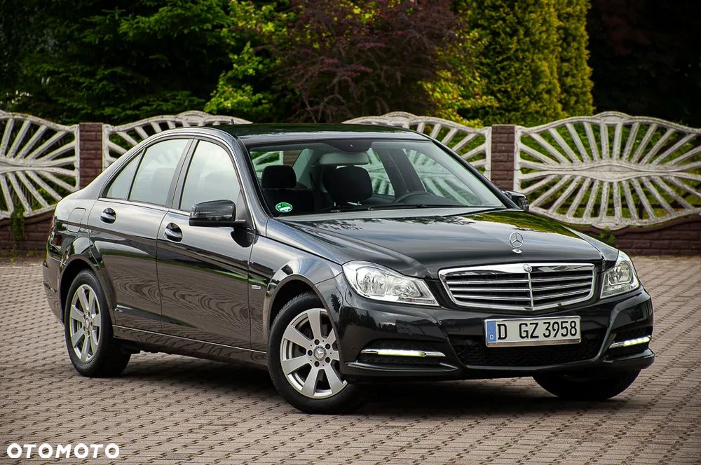Mercedes-Benz Klasa C 180 Kompressor Automatik Avantgarde - 18