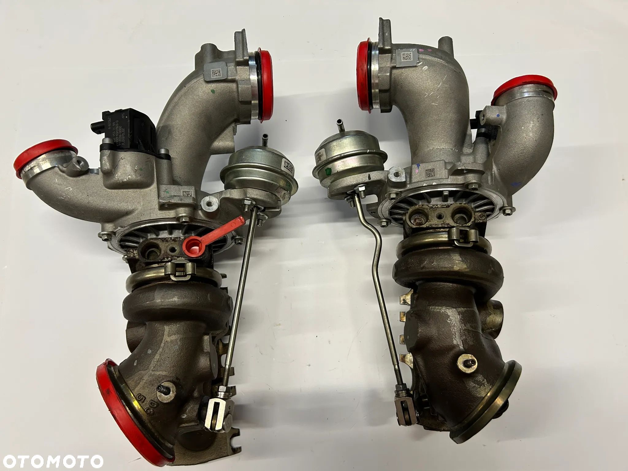 Mercedes GL S,E,GLS 3,0v6 Prawa lub Lewa turbina IHI A2760903280  A2760903380 - 1