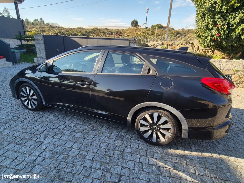 Honda Civic Tourer 1.6 i-DTEC Sport - 4