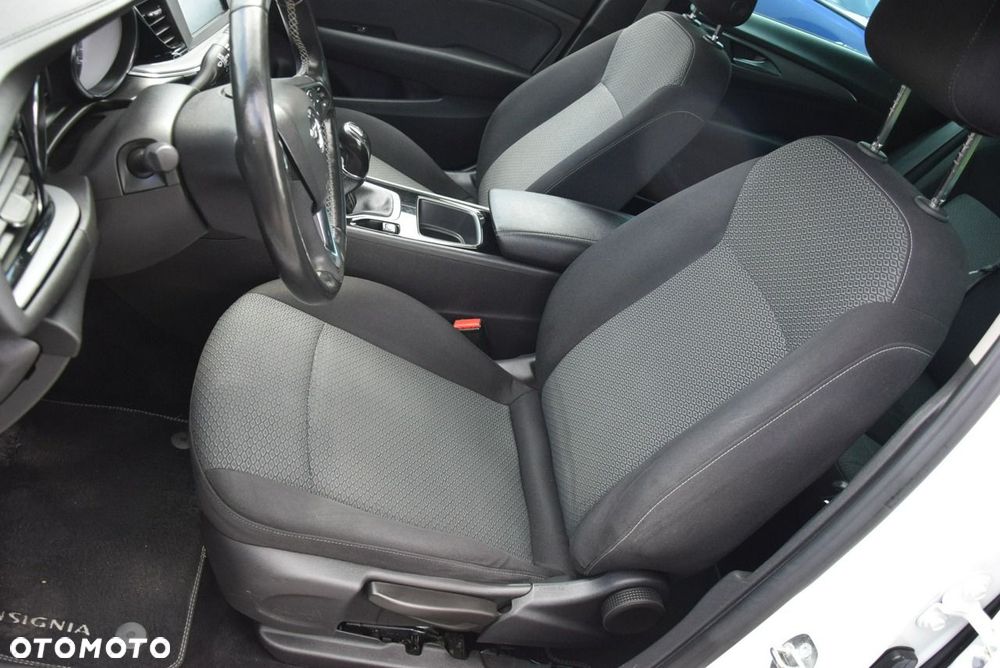 Opel Insignia 1.5 Direct InjectionTurbo Business Edition - 35