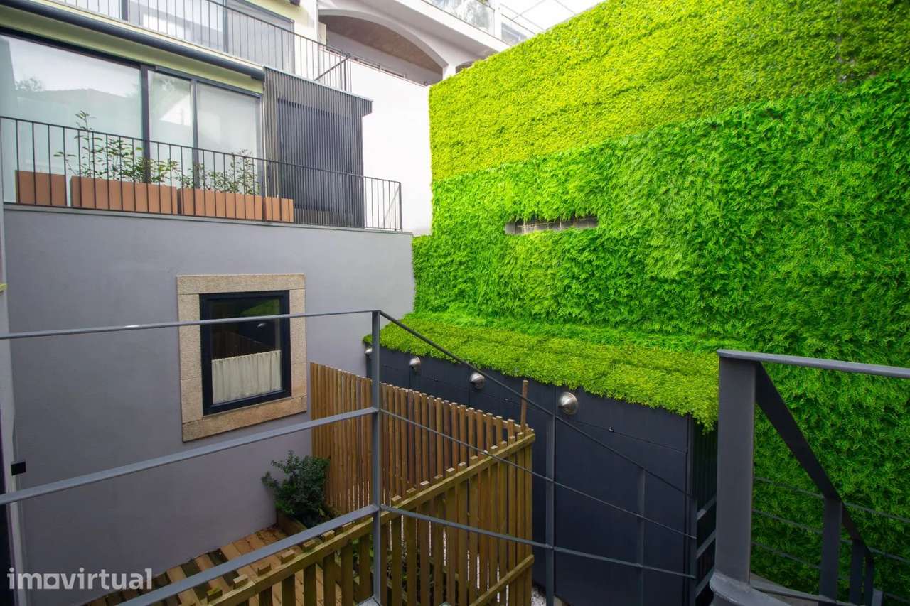 T1 DUPLEX, localizado no coração da zona da Foz do Rio - Grande imagem: 3/11