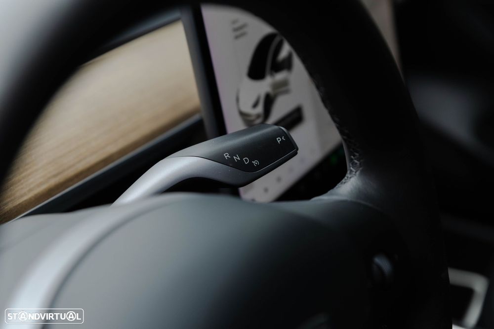 Tesla Model 3 Long Range Tração Integral - 17