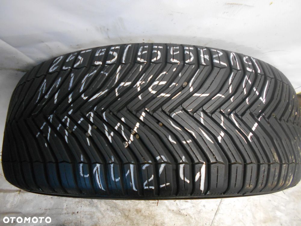OPONA POJEDYNKA  255/55R19 MICHELIN CROSSCLIMATE 2 SUV DOT 4424 7.7MM - 1