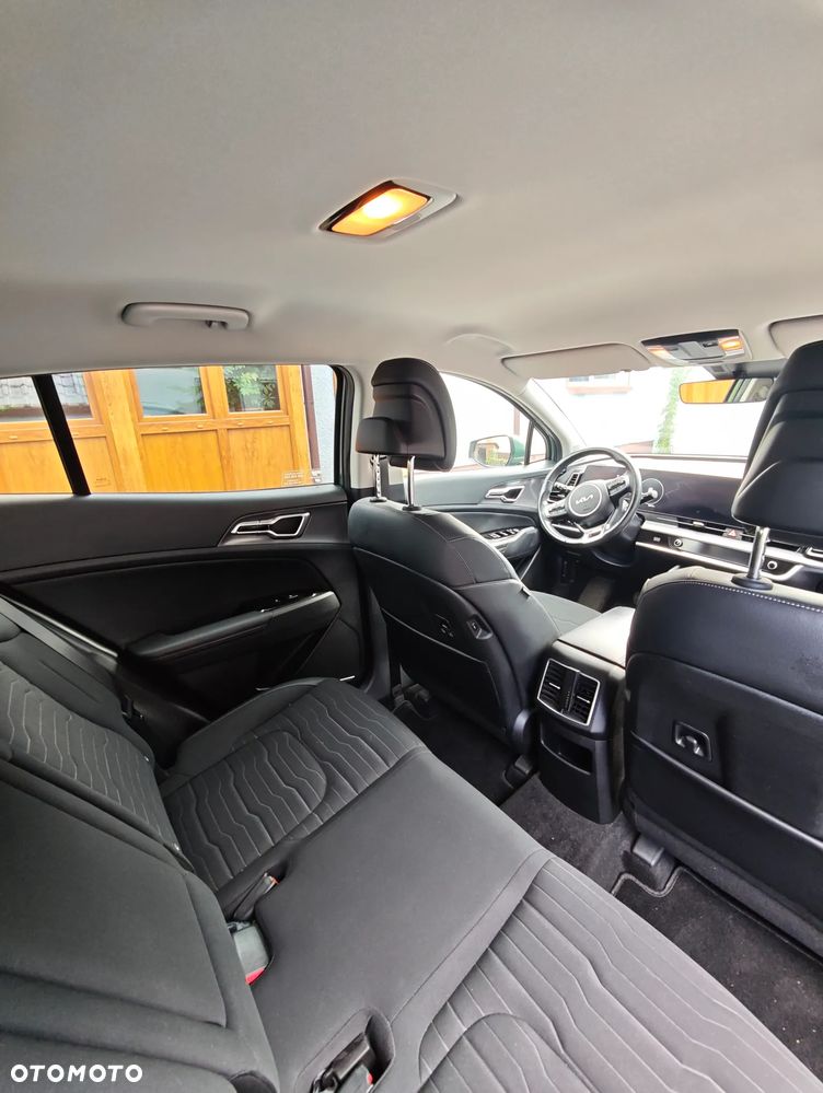 Kia Sportage 1.6 T-GDI MHEV Business Line 2WD DCT - 16