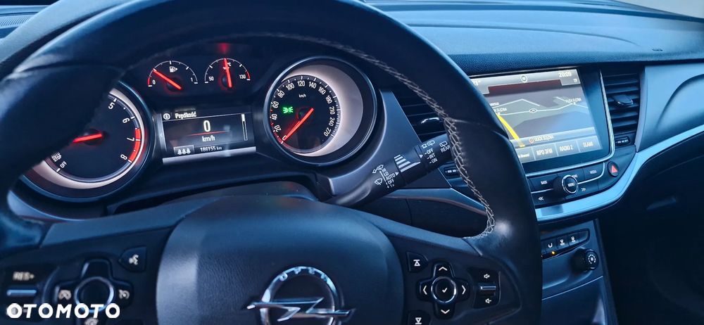 Opel Astra 1.4 Turbo Dynamic - 40