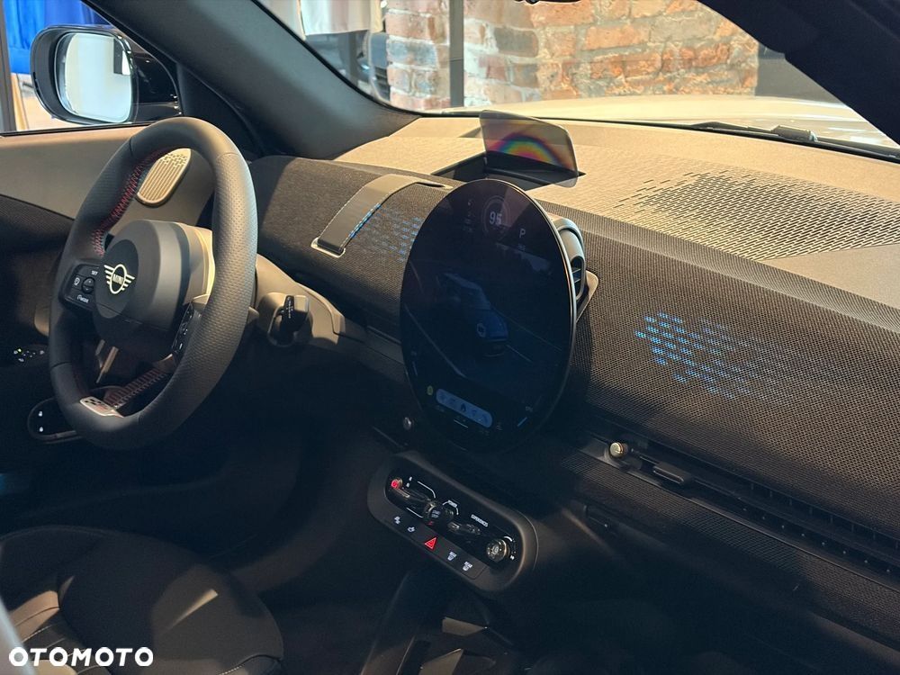 MINI Countryman C John Cooper Works Trim - 9