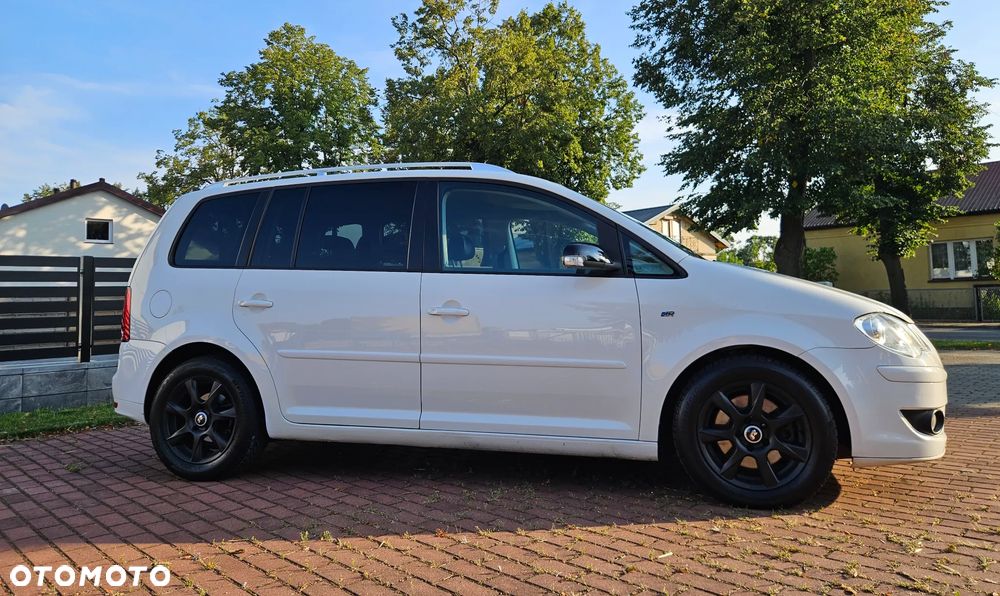 Volkswagen Touran 2.0 TDI DPF R-Line Edition - 8