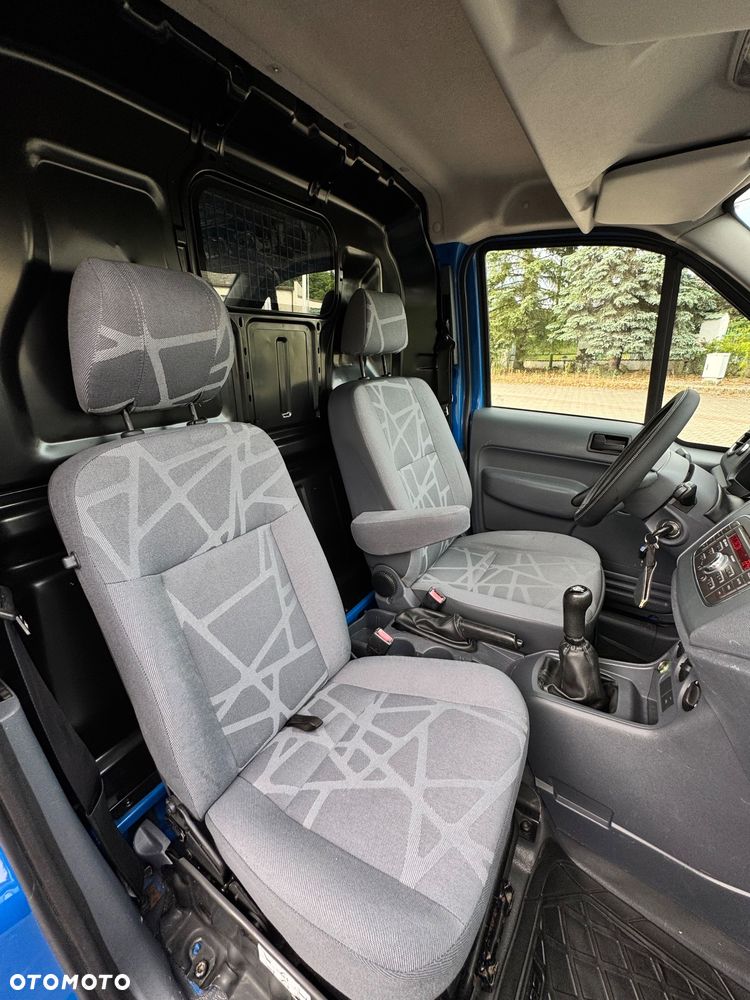 Ford Connect - 9