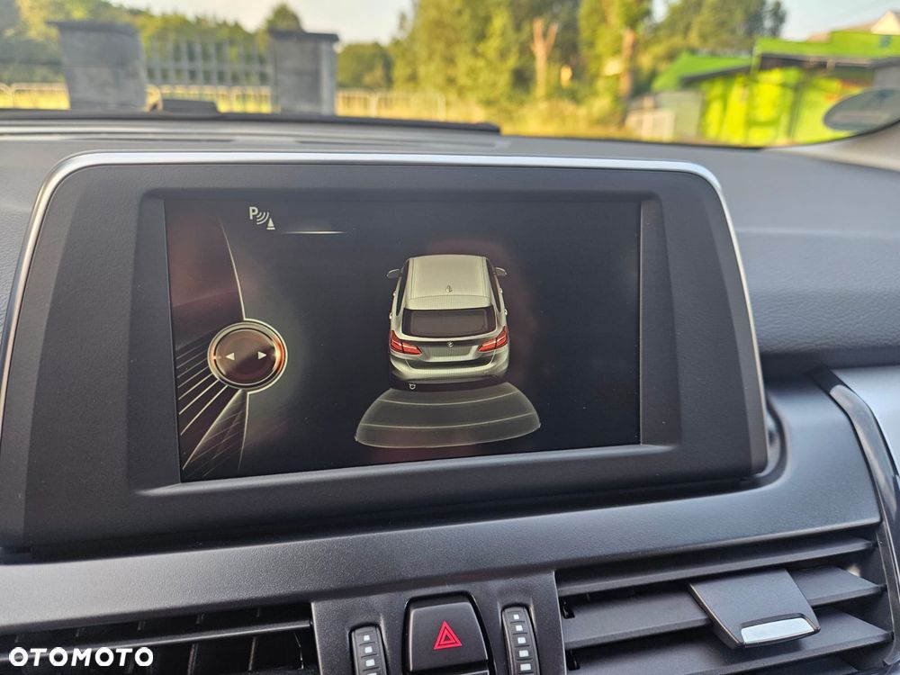 BMW Seria 2 216i - 21