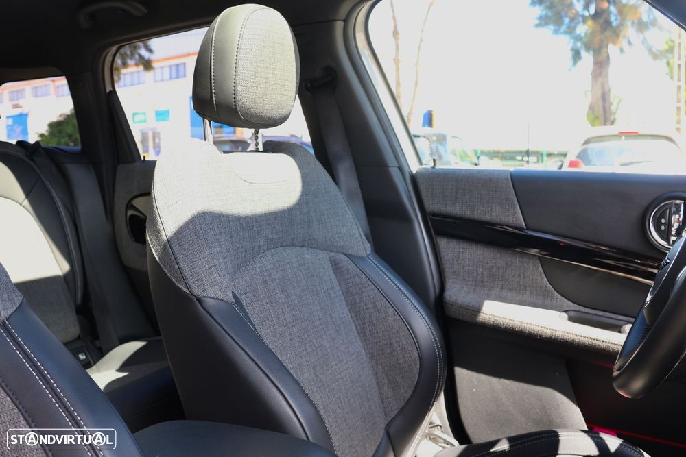 MINI Countryman Cooper SE ALL4 Auto - 8