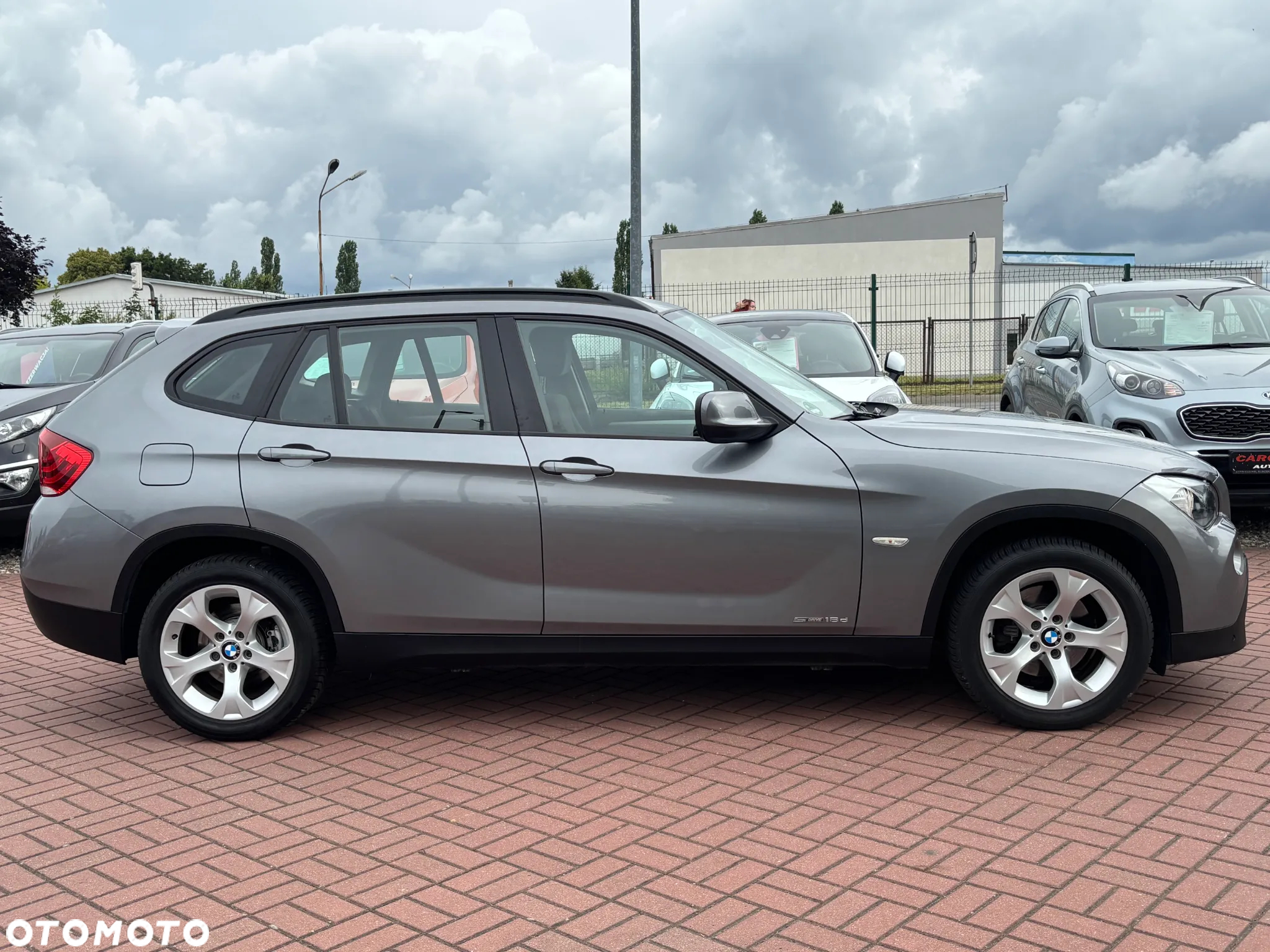 BMW X1 sDrive18d - 11