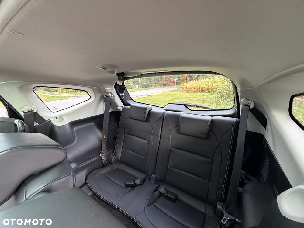 Nissan Qashqai+2 - 29