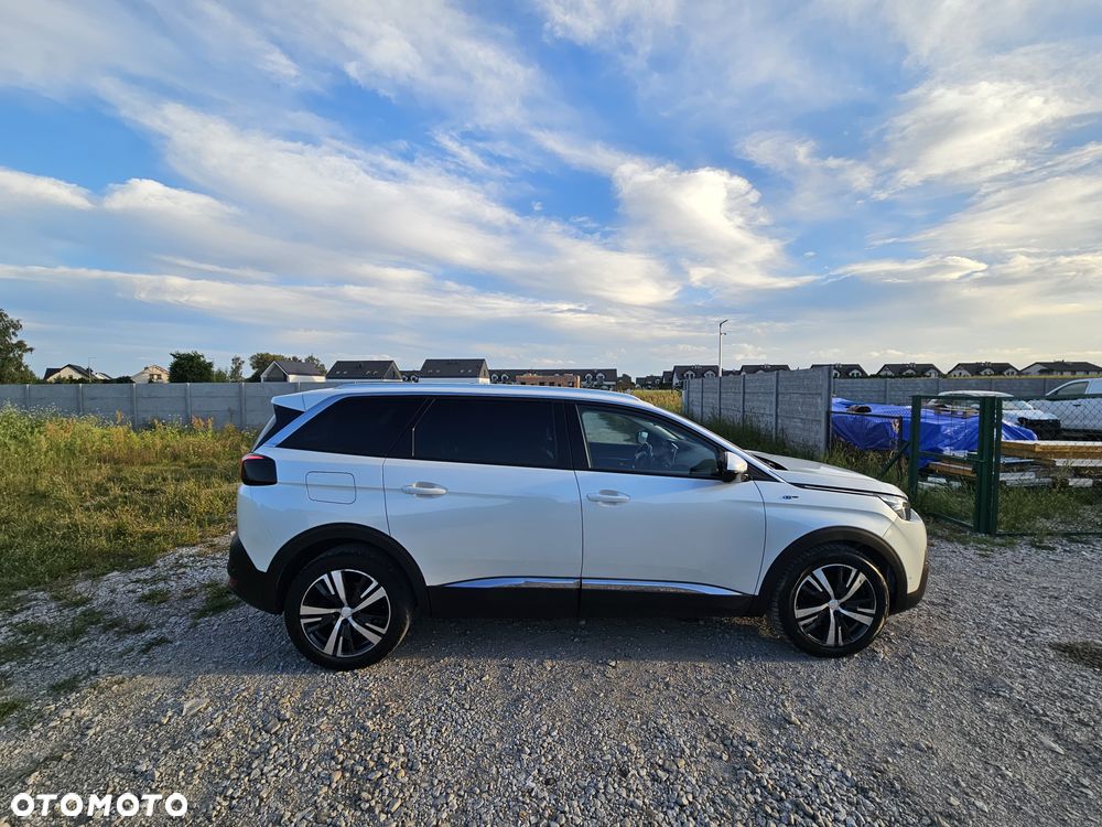 Peugeot 5008 - 15