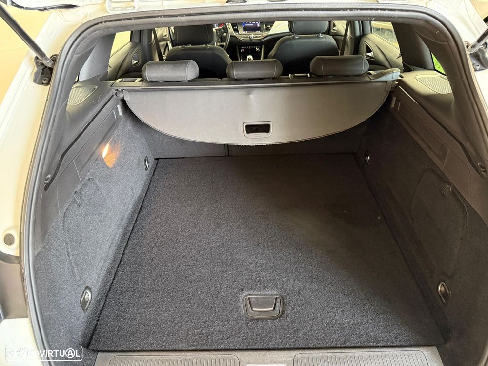 Opel Astra 1.5 D GS Line S/S - 10