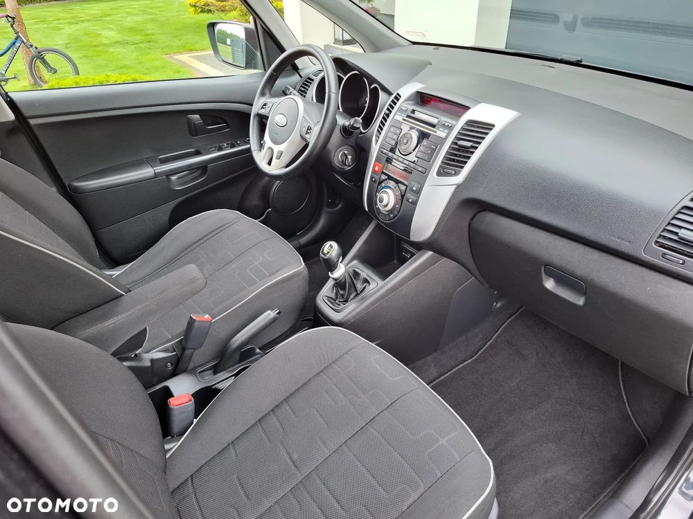 Kia Venga 1.4 CVVT Business Line - 27