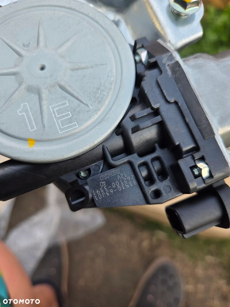 podnosnik Mechanizm Podnoszenia Opuszczania Szyby lewy Przód przedni Opel Agila B Fiat Sedici Suzuki SX4 95512982 83530-63J01 83402-79J12 - 5