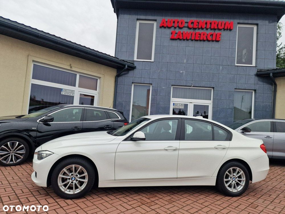 BMW Seria 3 320d xDrive - 5