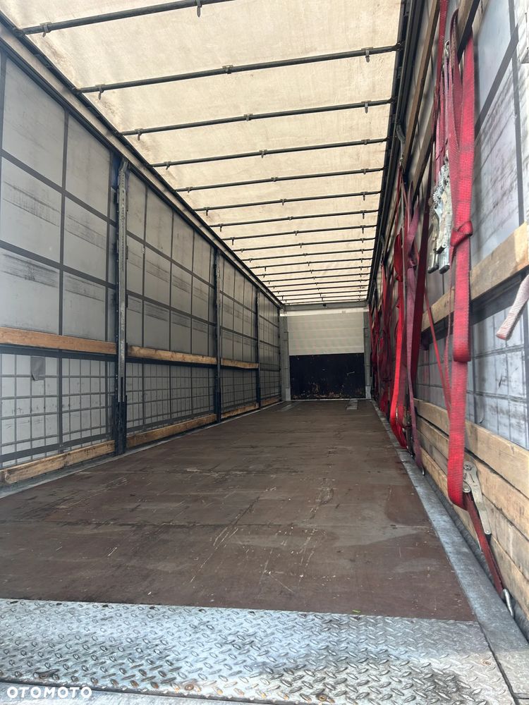 Schmitz Cargobull FIRANKA / 20 SZTUK WYBÓR / KAMERA COFANIA / ŁADNE OPONY / Z PEŁNYM WYPOSAŻENIEM DO ZAŁADUNKU / DOSTĘPNE KOLORY SREBRNY - NIEBIESKI - CZERWONY !! - 26
