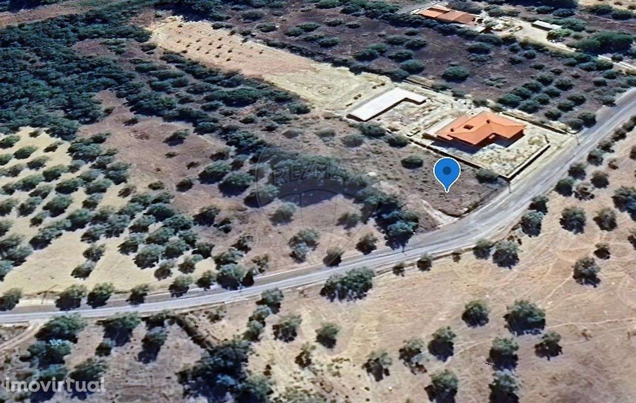 Terreno  para venda - Grande imagem: 2/3