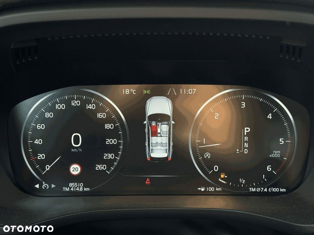 Volvo XC 60 - 30