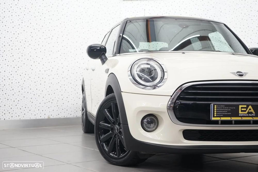 MINI 5 Portas Cooper Auto - 39