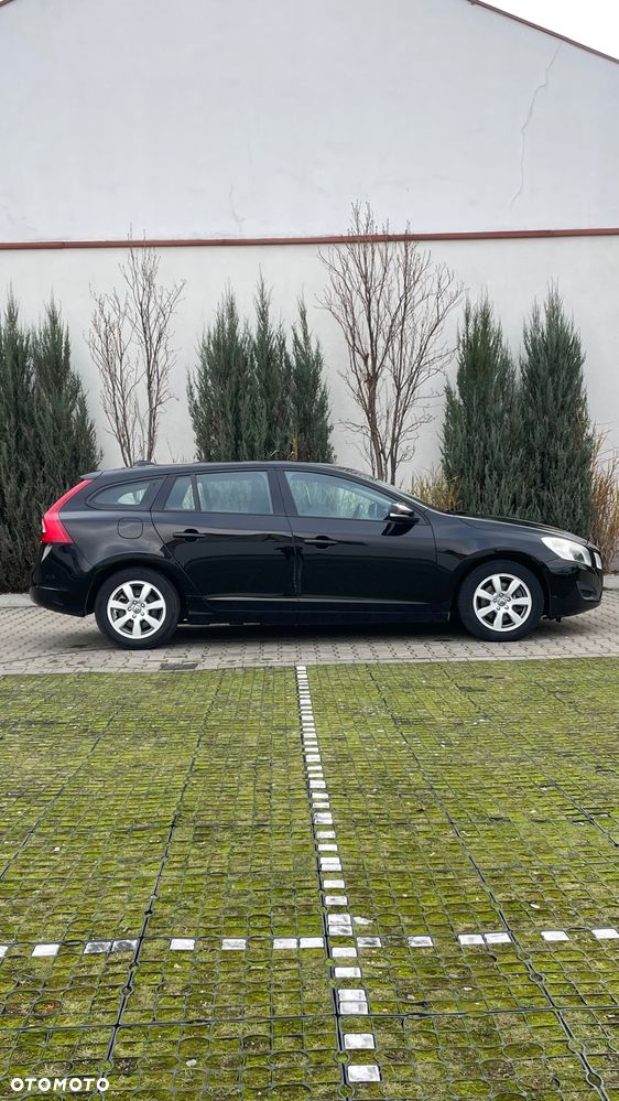 Volvo V60 D2 Geartronic Powershift Kinetic - 13