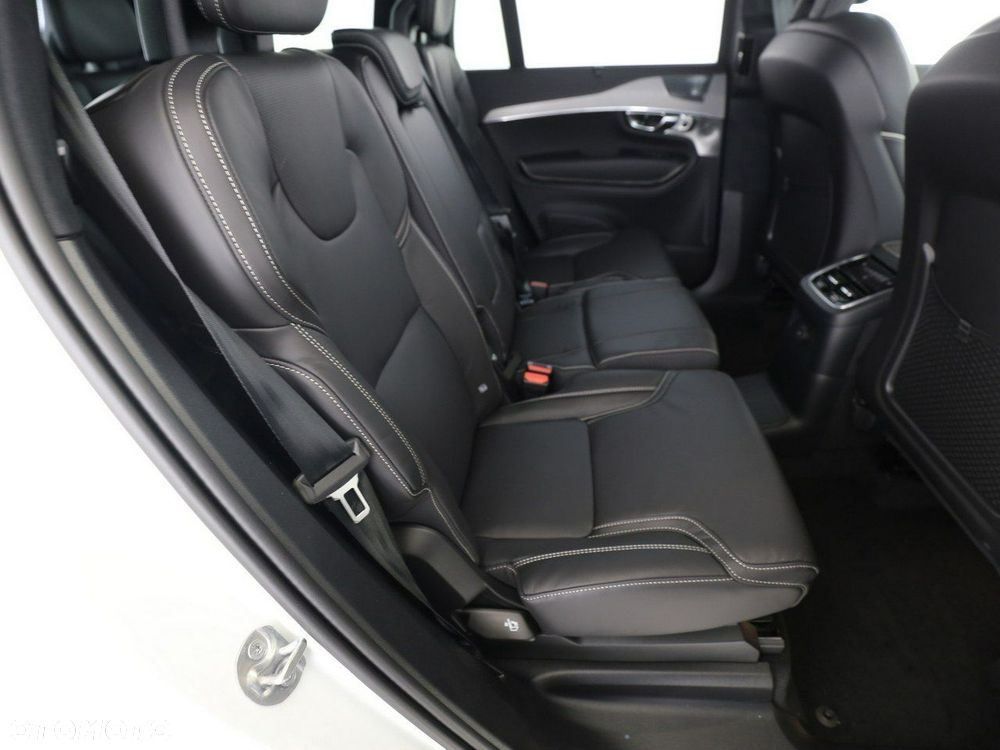 Volvo XC 90 - 4