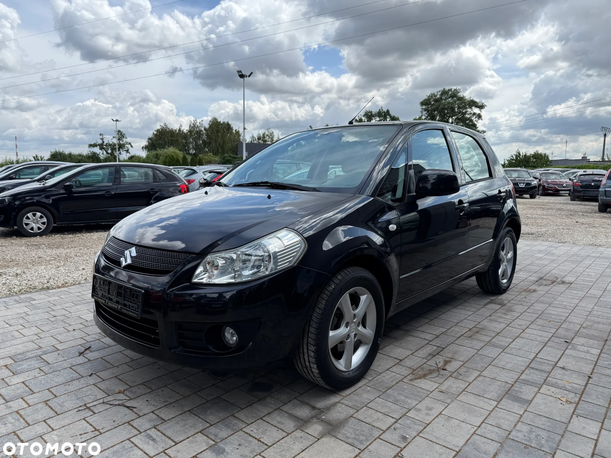 Suzuki SX4 1.6 GS / Premium - 12