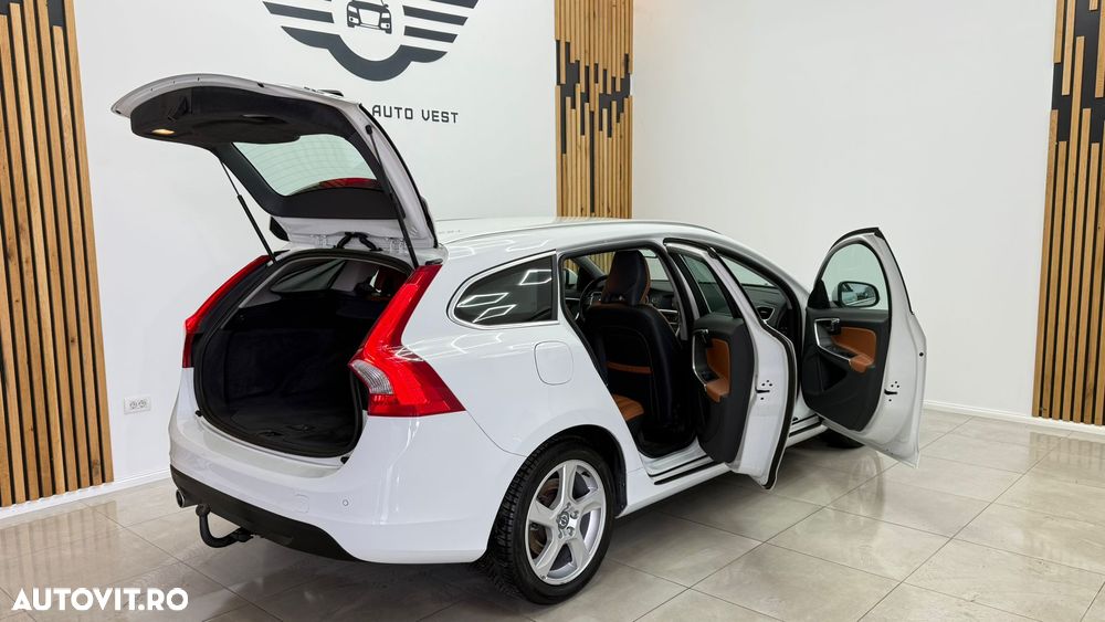 Volvo V60 D4 - 15