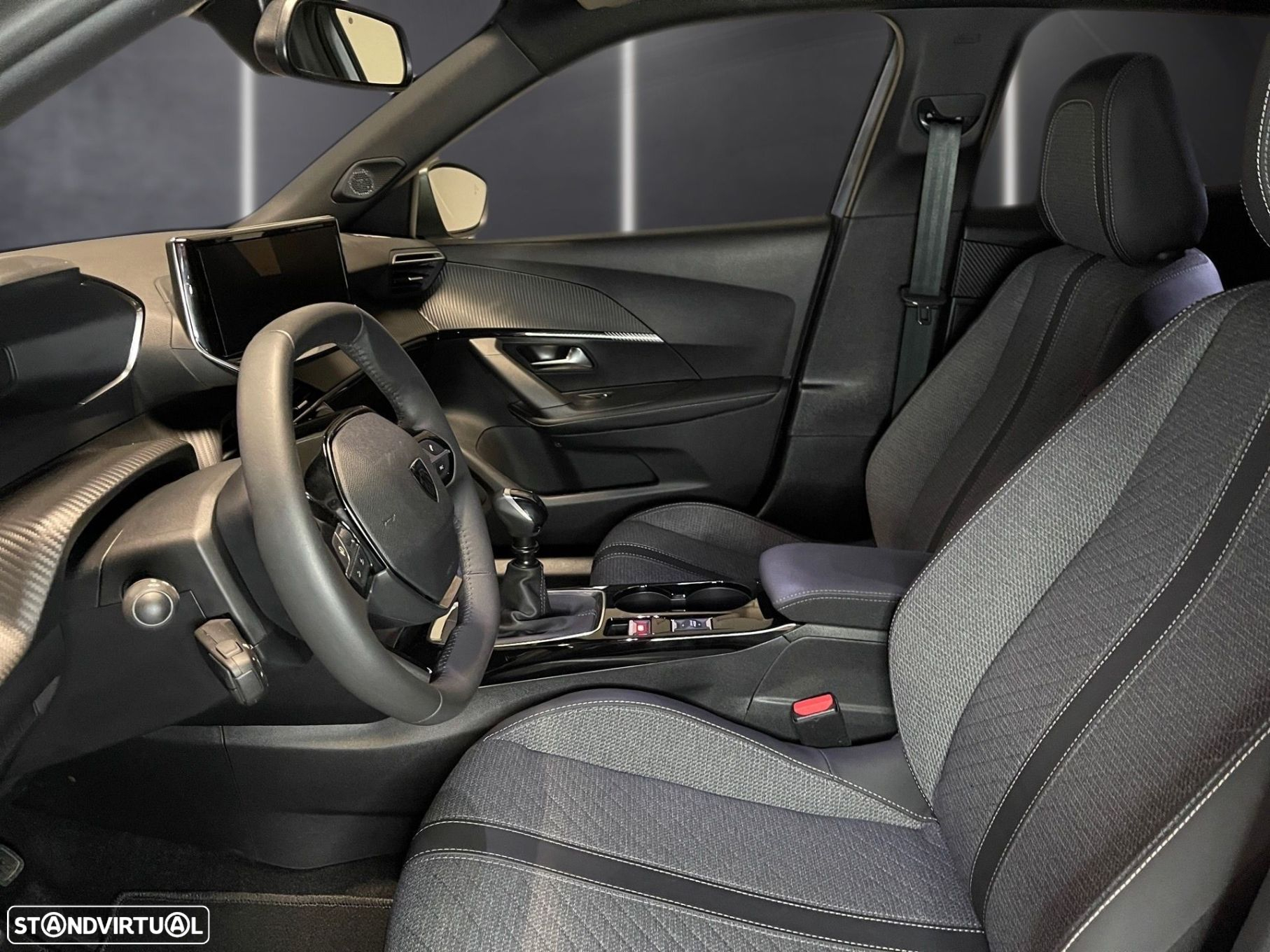 Peugeot 2008 - 6