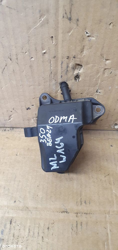 Odma separator oleju Mercedes ML W164 3.5 CDI A2720160134 - 1
