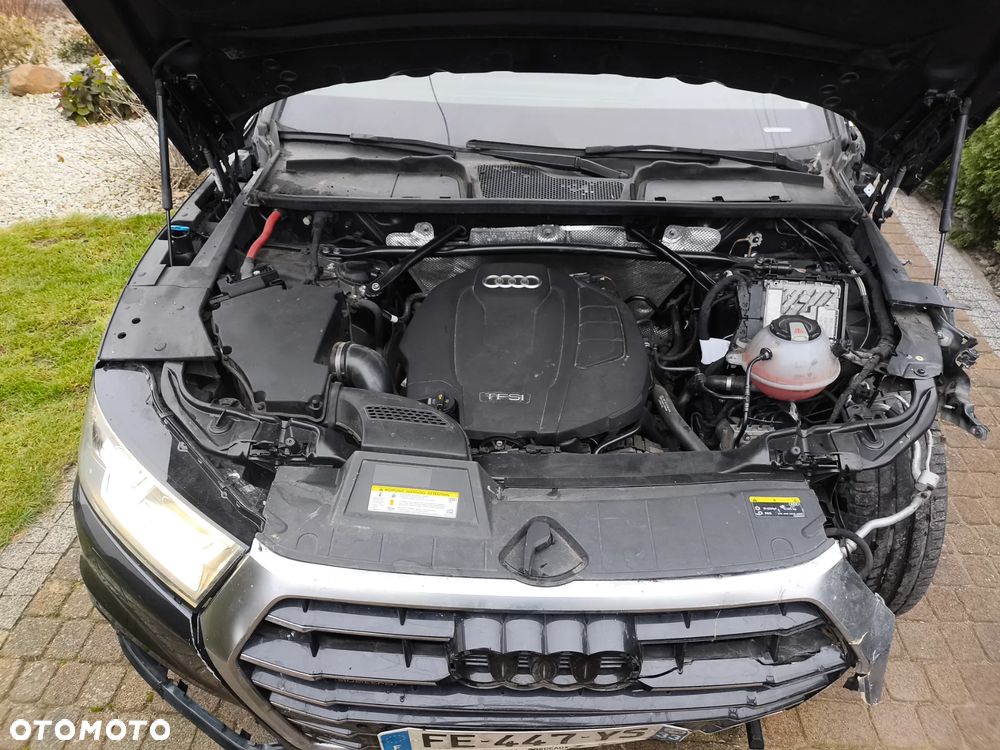 Audi Q5 45 TFSI quattro S tronic sport - 4