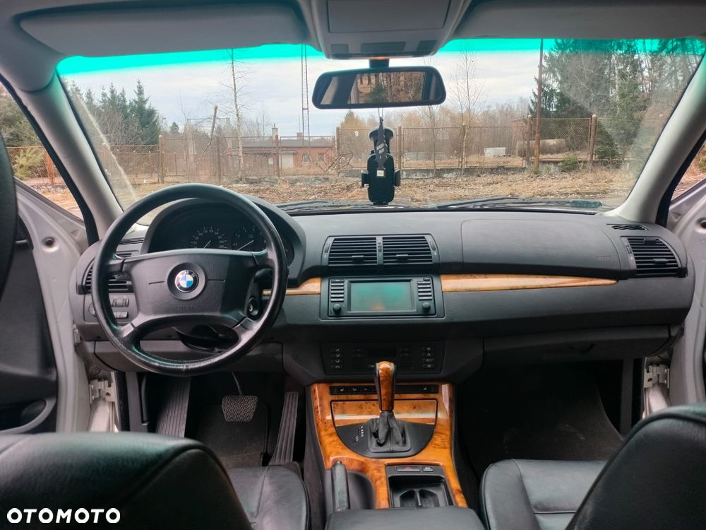 BMW X5 3.0 i - 5