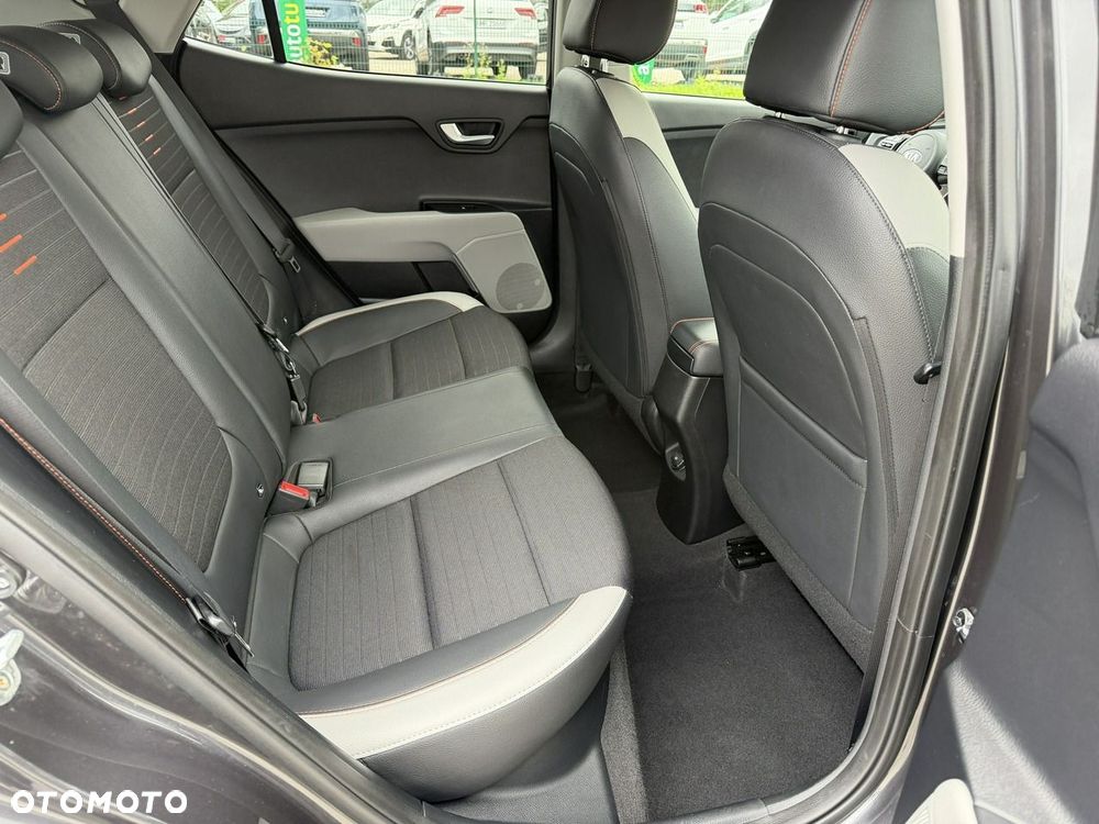 Kia Stonic 1.0 T-GDI 100 OPF Vision - 32