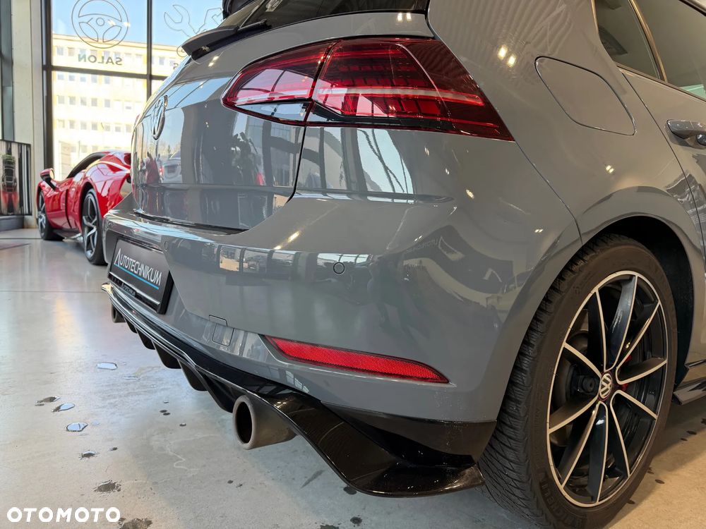 Volkswagen Golf GTI TCR 2.0 TSI OPF DSG - 11