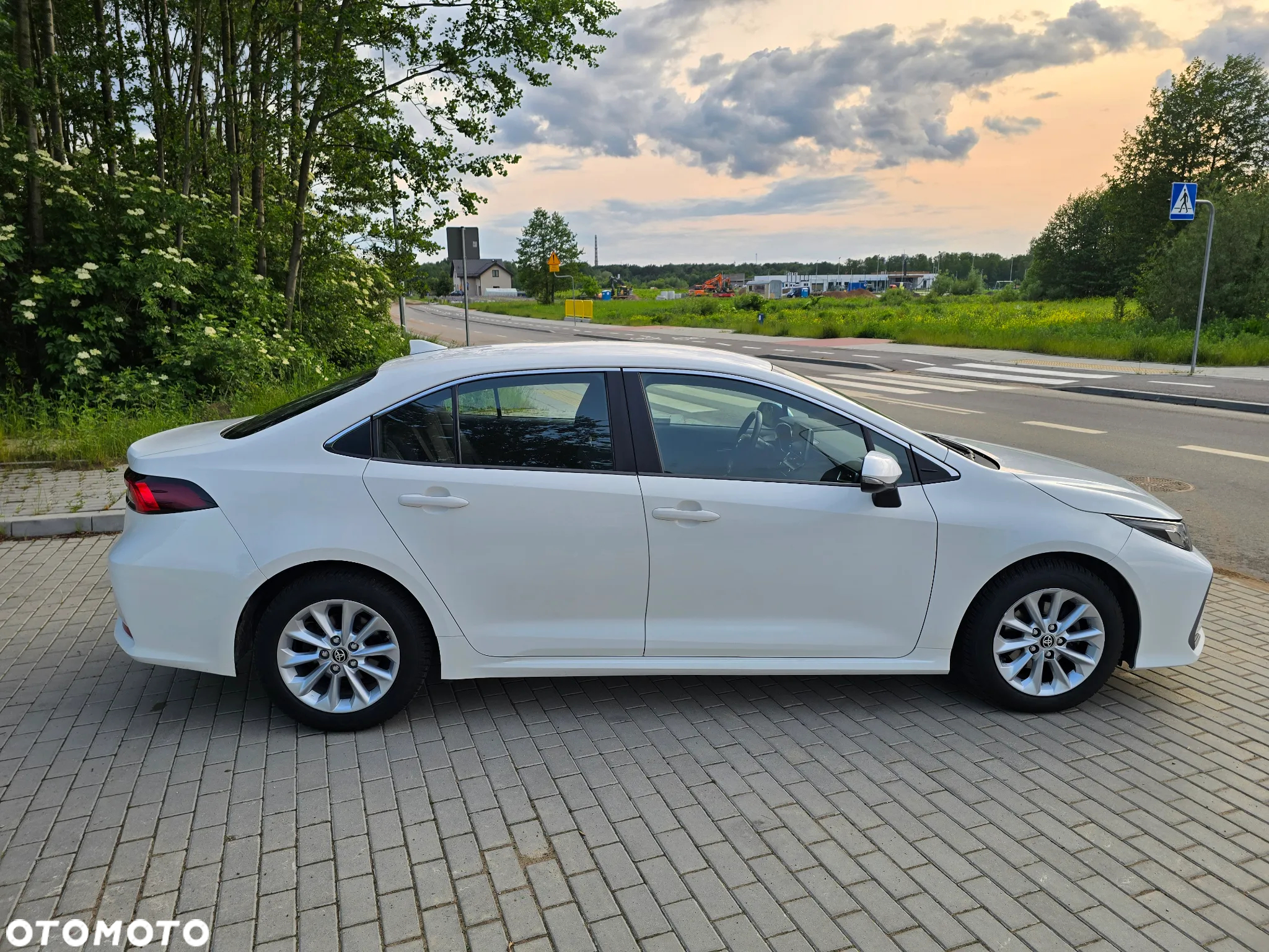Toyota Corolla 1.6 Comfort - 25