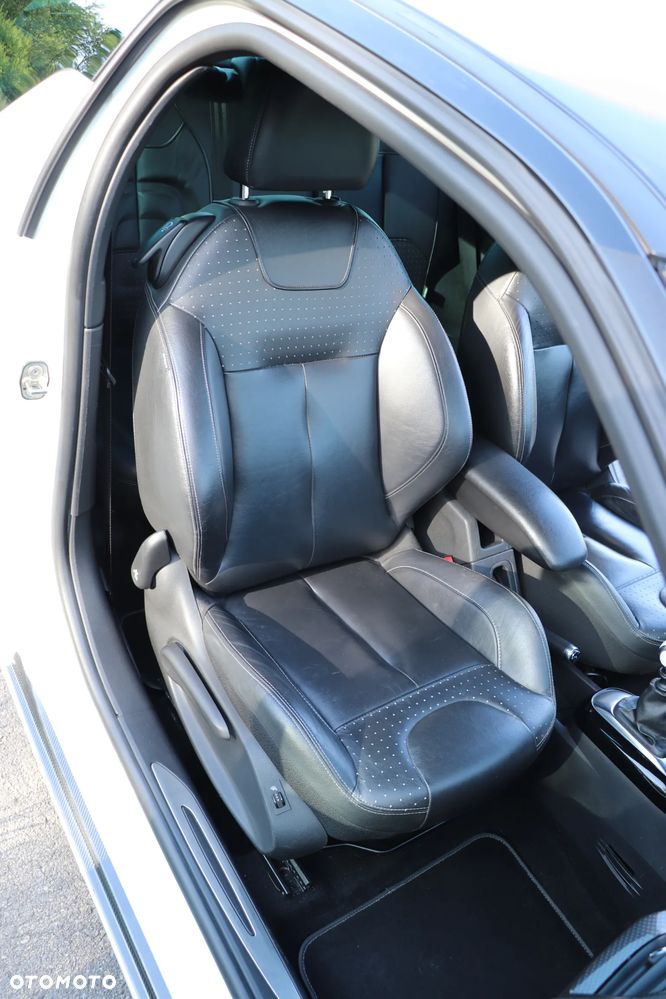 Citroën DS3 THP 155 SportChic - 17