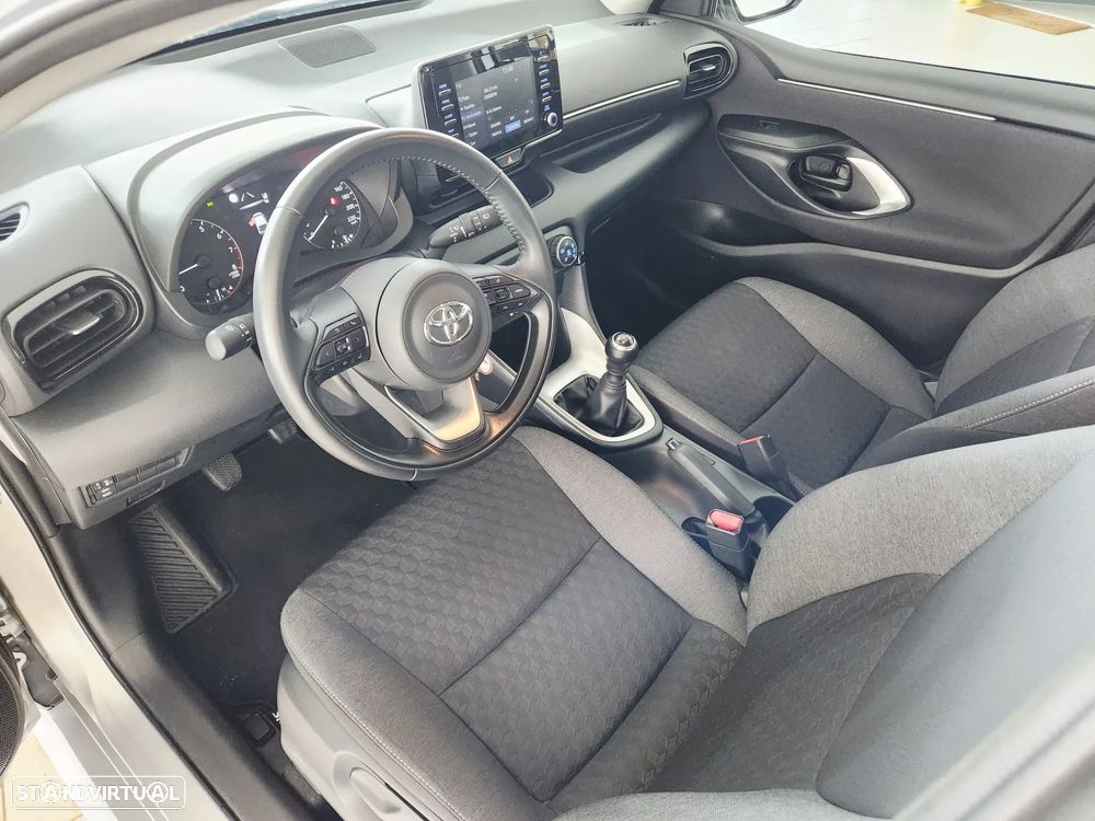 Toyota Yaris 1.5 VVT-i Style - 32