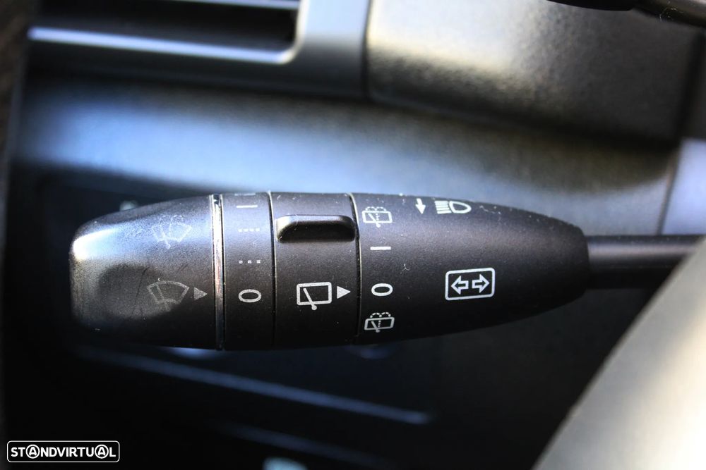Mercedes-Benz R 320 CDI 4-Matic - 37