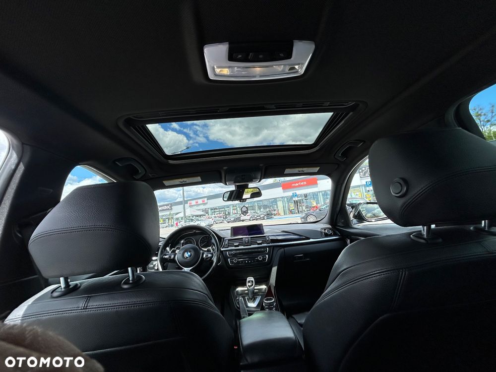 BMW Seria 3 335i xDrive Edition Sport - 8