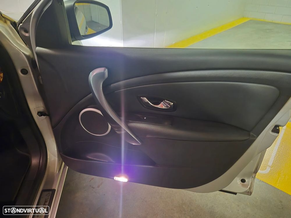 Renault Mégane Sport Tourer 1.5 dCi GT Line SS - 37