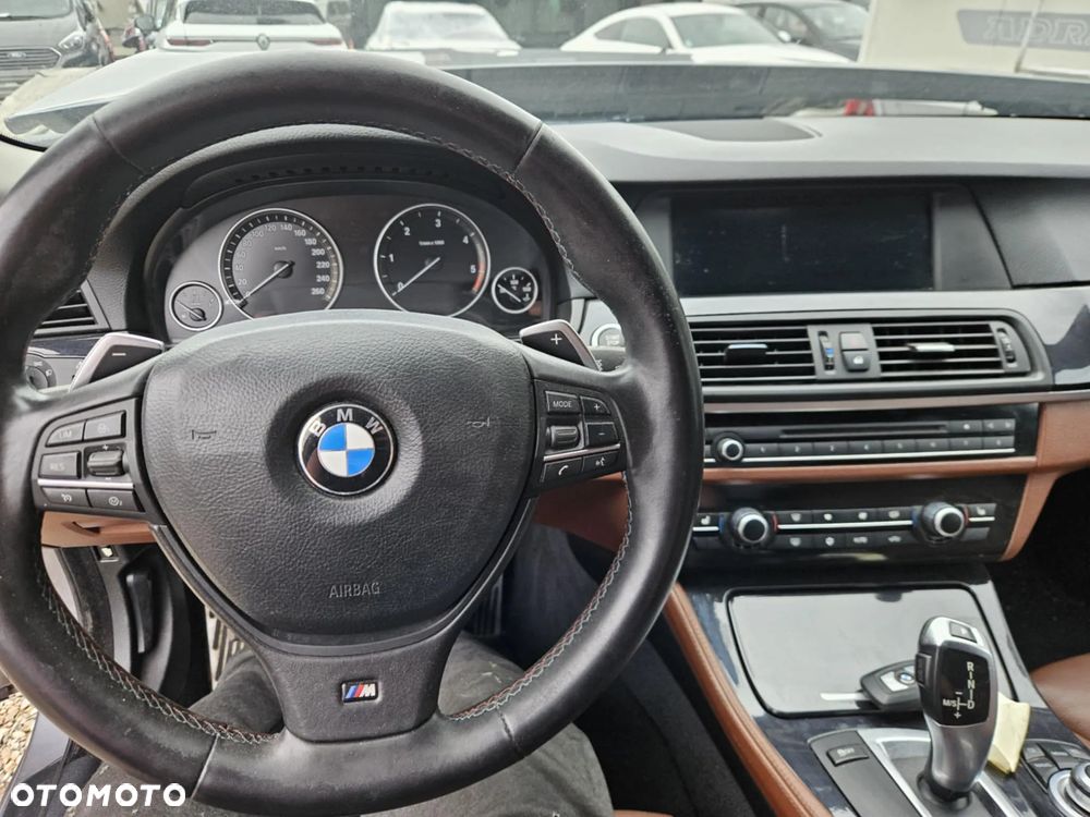 BMW Seria 5 530d Blue Performance Sport-Aut - 16