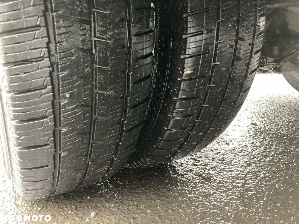 Mercedes-Benz Sprinter - 11