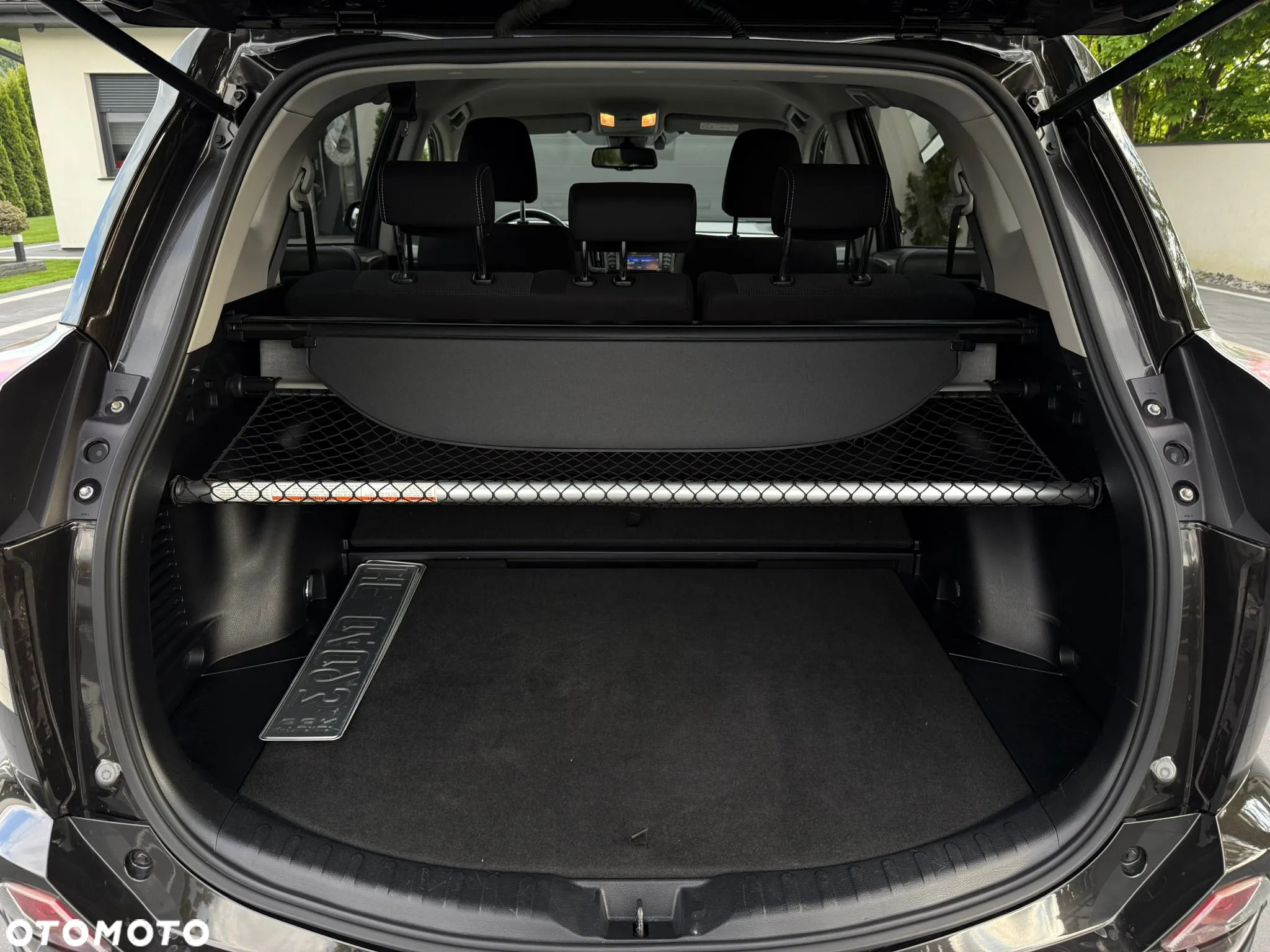 Toyota RAV4 - 30