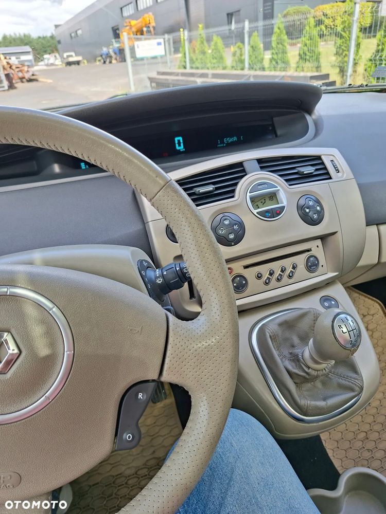 Renault Scenic 1.6 16V Alize - 1