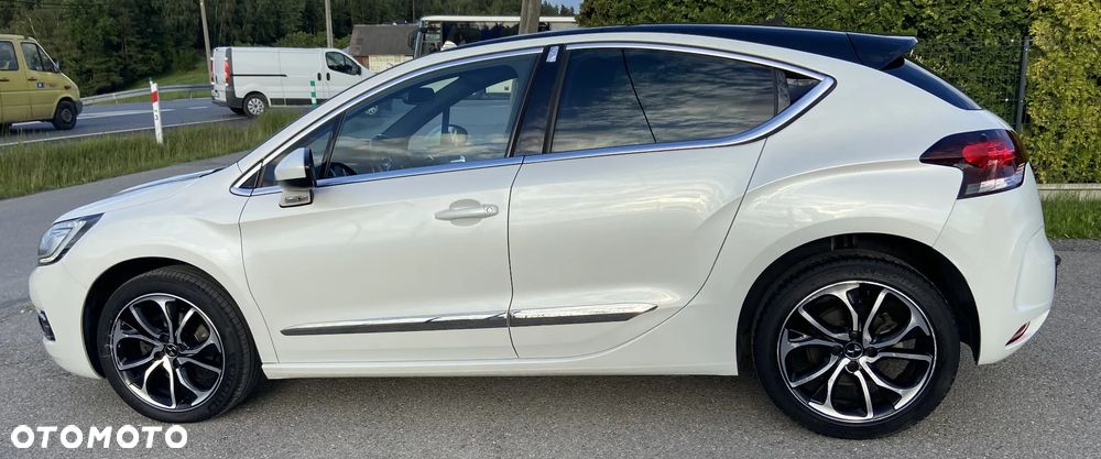 DS Automobiles DS 4 - 11