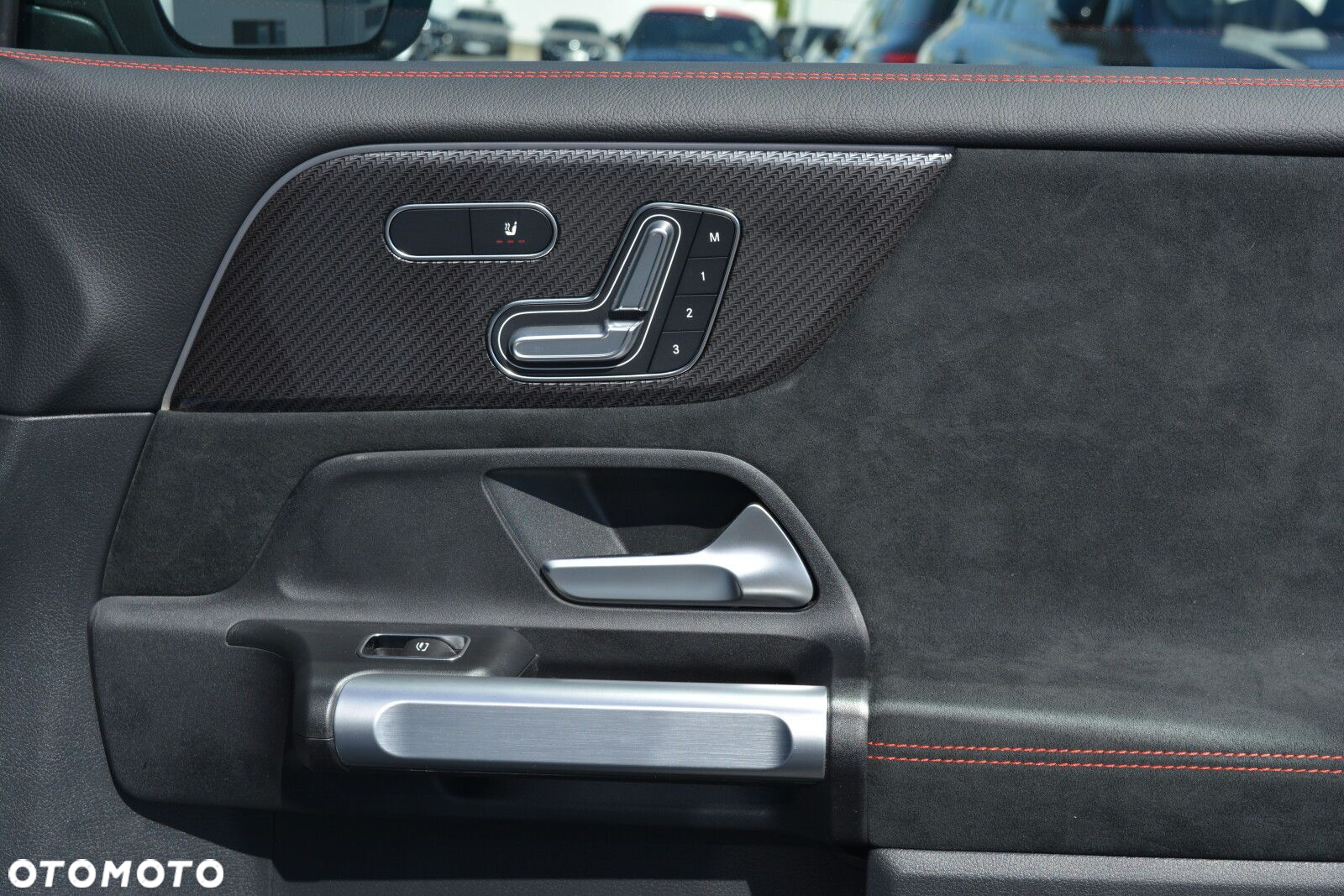 Mercedes-Benz GLB 200 d 8G-DCT - 29