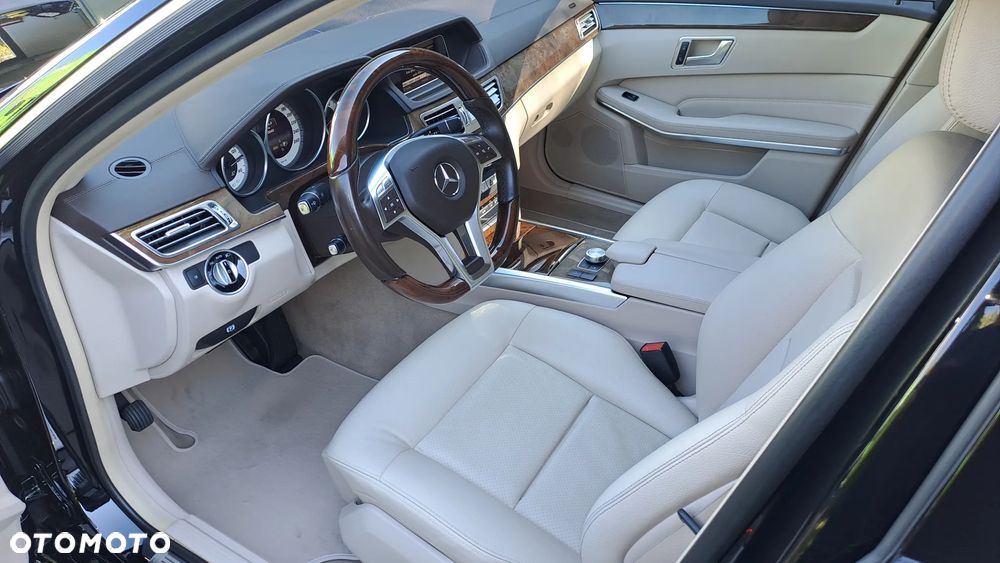Mercedes-Benz Klasa E 250 Elegance - 17
