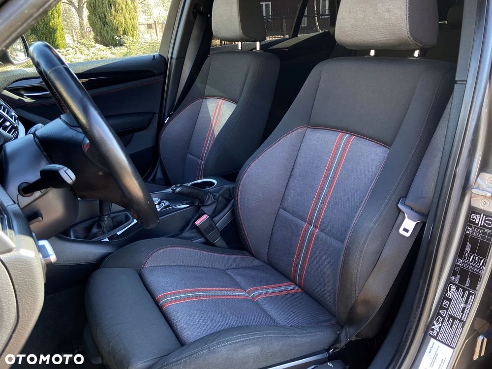 BMW X1 xDrive18d Sport Line - 25