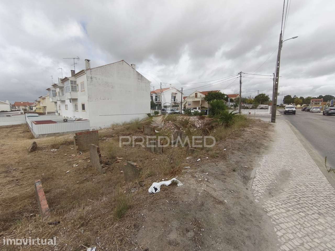 Terreno p/construção urbana com área 321,90 m2 - Grande imagem: 2/6